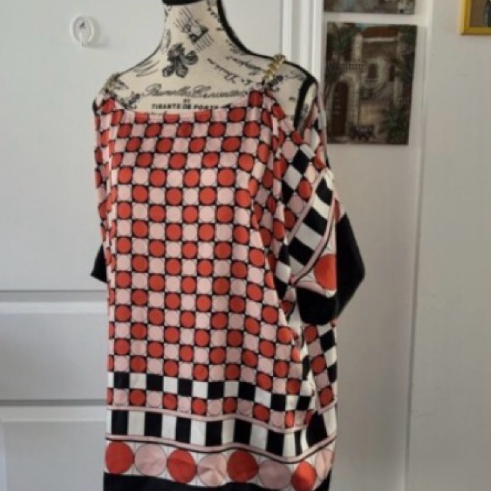 55. Michael Kors Cold Shoulder Patterned Blouse Gold Shoulder Chain